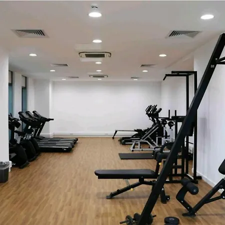 Amazing 2-bed In Media City Games Апартаменты