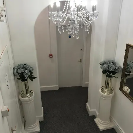 The Avenues And Alleyways * Манчестер