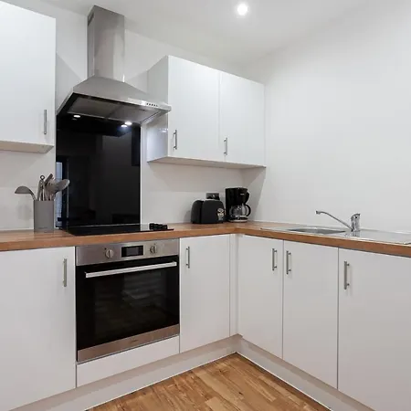 A Modern And Trendy 1 Bed Apartment In Media City * מנצ'סטר