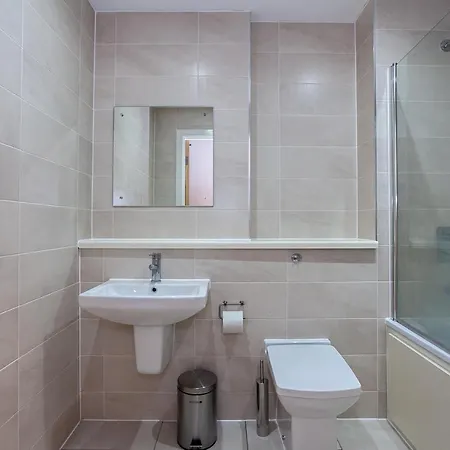 דירה A Modern And Trendy 1 Bed Apartment In Media City *