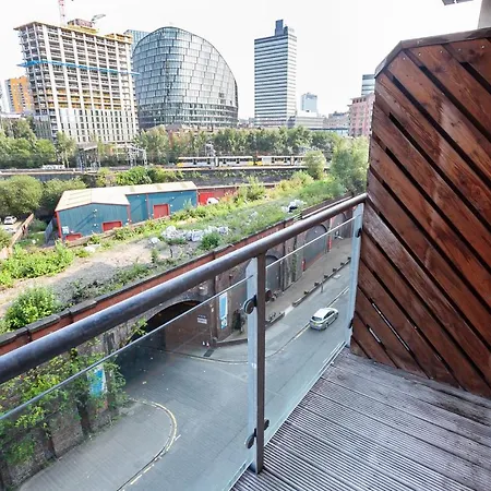 Apartmán Deluxe 2 Bedroom Apartment With Balcony Manchester