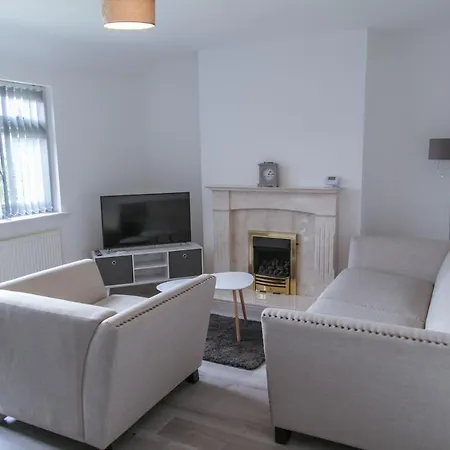 Captivating 2-bed In