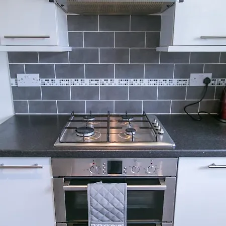 Captivating 2-bed In