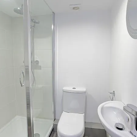 Townhouse No 6 3* Manchester