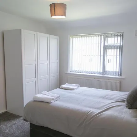 Captivating 2-bed In شقة مانشستر