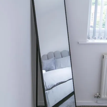 شقة Captivating 2-bed In