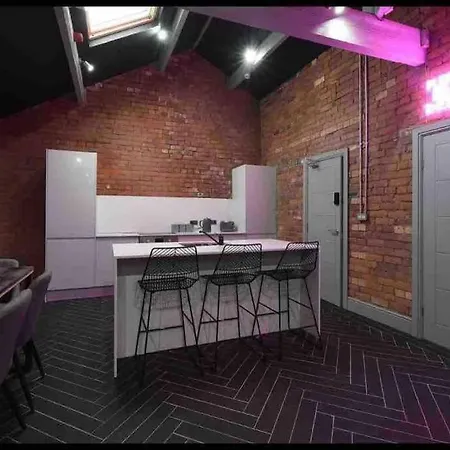아파트 Casa Nomade Penthouse Slps 20 People Mcr Centre