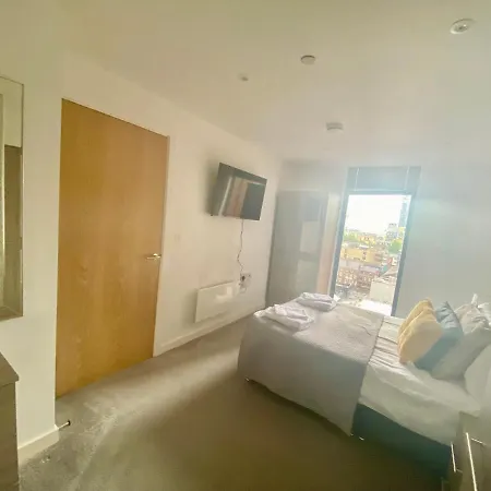 Oxid House Manchester