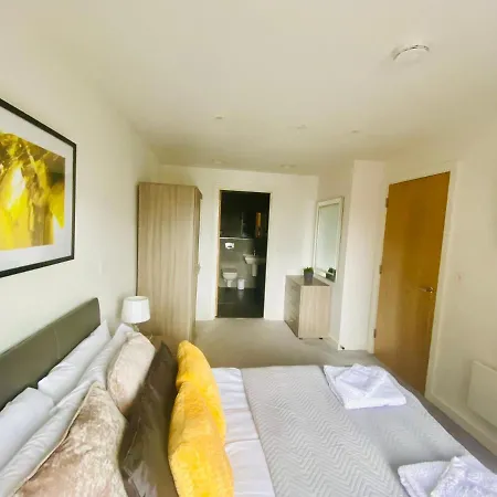 Oxid House Szálloda *