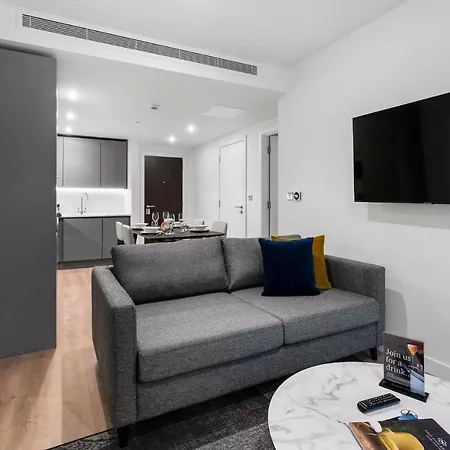 Aparthotel Citysuites 2 5*