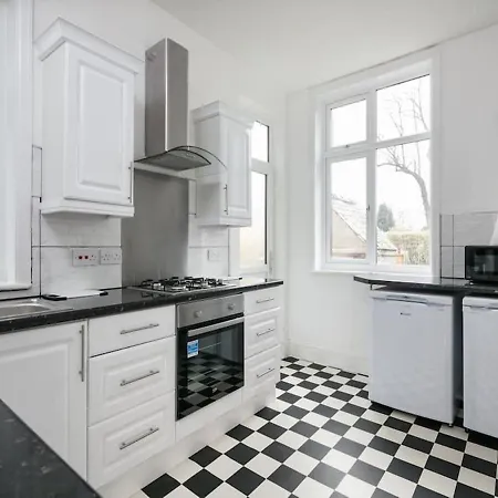 Shared Short Term South Rum i privatbostad