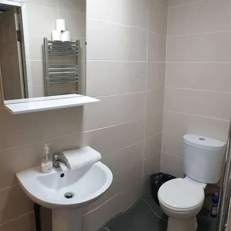 New Modern Place At Claremont Manchester