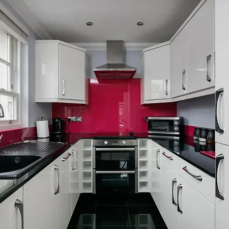 別荘 The Finney - Gorgeous, Chic 3 Bedroom House *