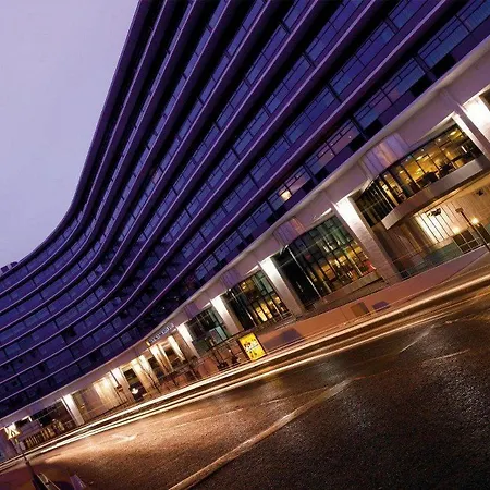 Marriott Piccadilly Отель Манчестер