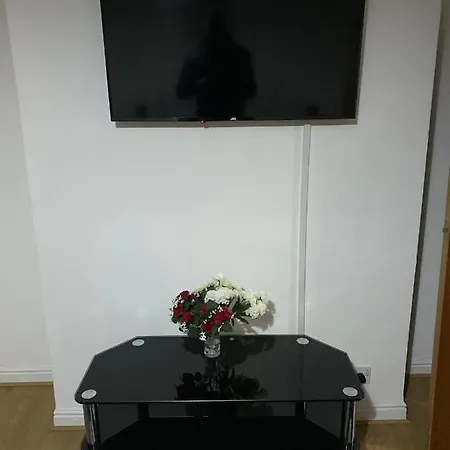 Lovely 2 Bedroom With Free Parking Lejlighed Manchester