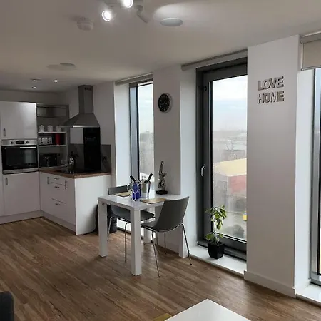 Media Stays - Luxury