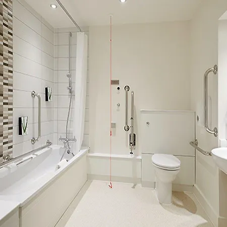 Premier West Didsbury Отель Манчестер