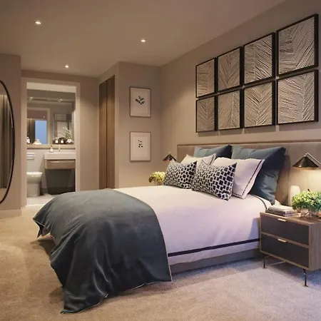 Entire 2 Bed Apmt With Balcony Ancoats