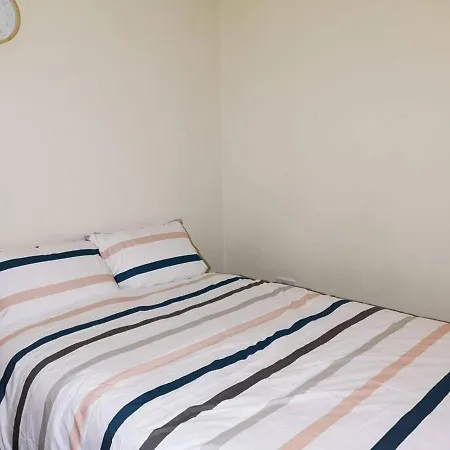Ferienhaus House - Close To Centre Sleeps 6 & Parking