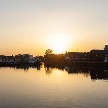 Copthorne Salford Quays 4*
