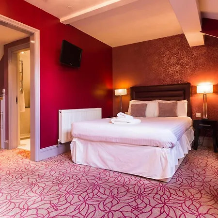 The Gardens 3* Manchester