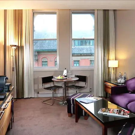 Hotel The Townhouse