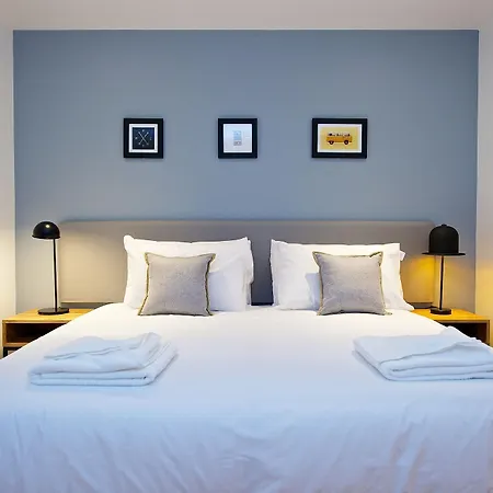 Staycity Piccadilly Aparthotel 4*