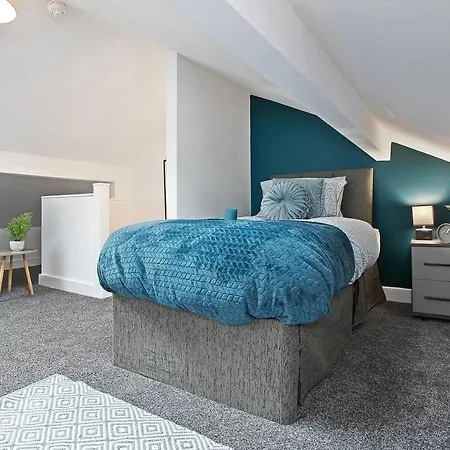 Stunning 4-Bed House In Manchester Feriehus Manchester