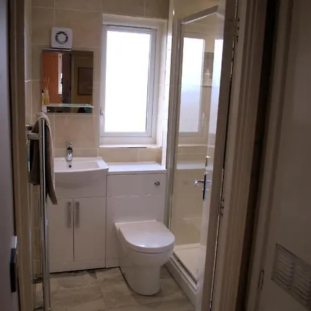 Dan's House Проживание в семье