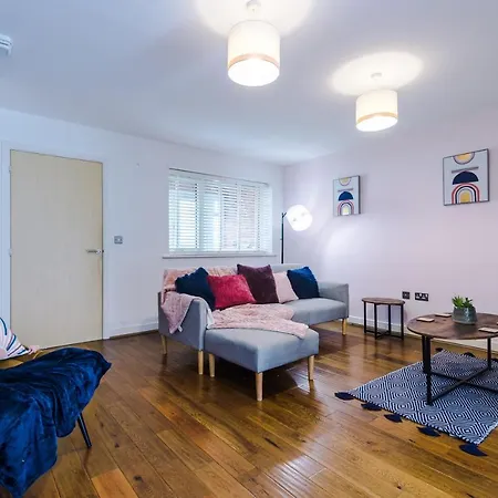 ホテル 3 Bed Stylish Near The Etihad Stadium マンチェスター