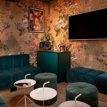 Yotel Deansgate Hotel 4*