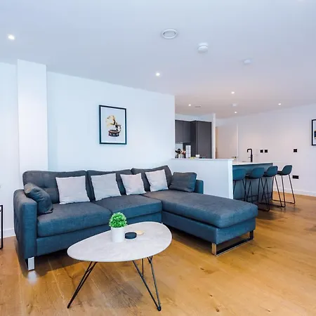 Hilltop Serviced - Piccadilly * Manchester