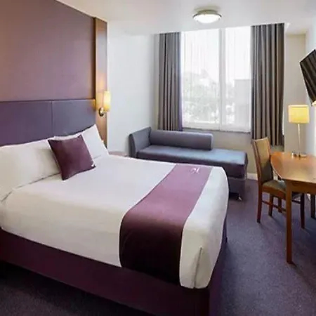 Premier Trafford Centre South 3* Manchester