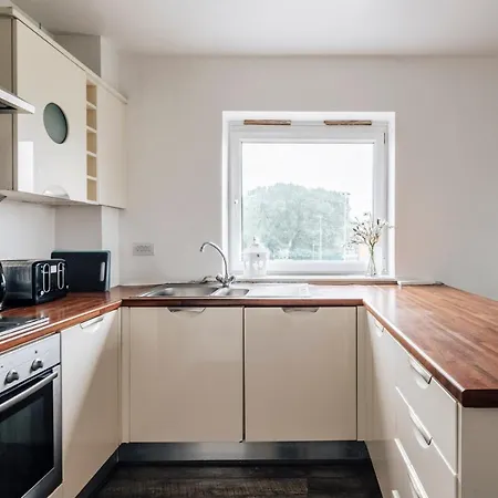 Lloyd St Appartement *