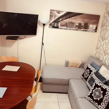 شقة Richflo Facility