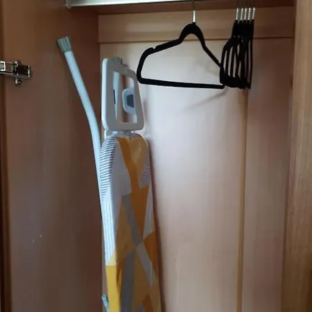 Cheerful 3 Bedroom House With Spacious Garden * Μάντσεστερ