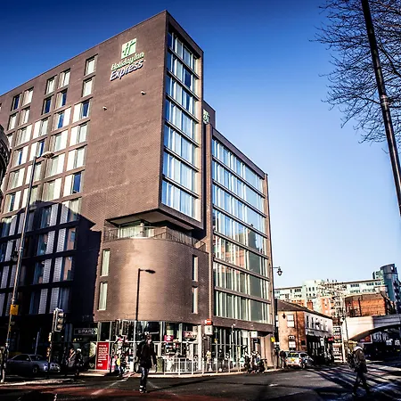 Express Centre By Ihg 3*