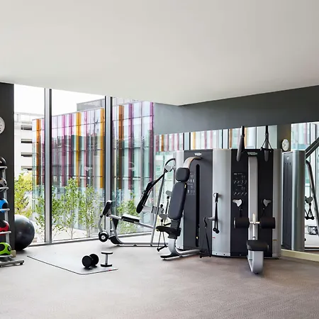 Hyatt House Apartahotel 4*