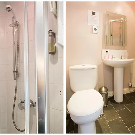 Oyo Ladybower Отель 3*