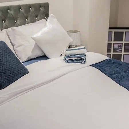Bv Comfy Spacious 3 Bedroom House At Tatton Street Apartament Manchester