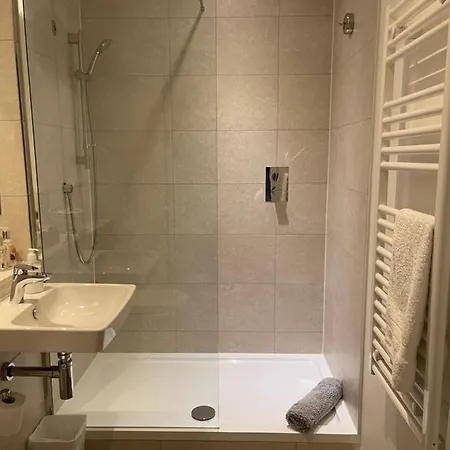 Entire 2 Bed Apmt With Balcony Ancoats * Manchester