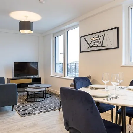 Fantastic 2 Bedroom Duplex In Manchester