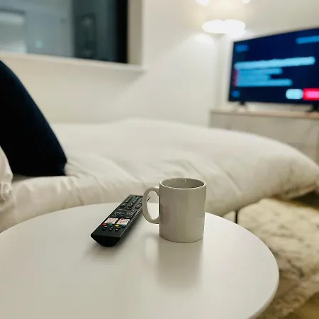 Fantastic One Bedroom Near Old Trafford Stadium アパート マンチェスター