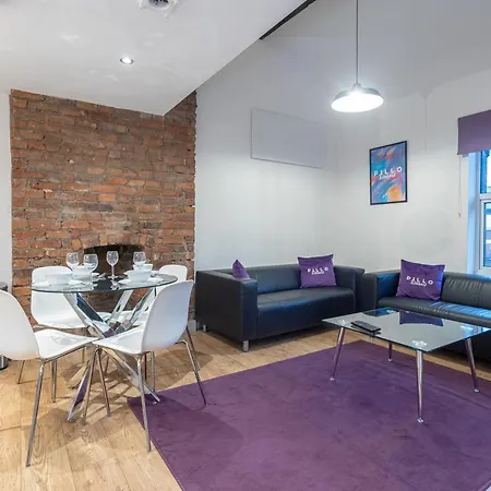 Pillo Serviced - Salford