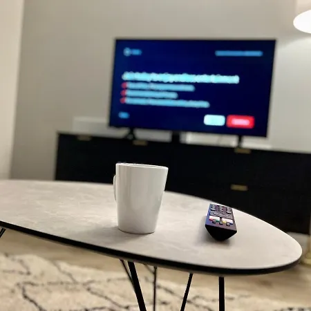 Brand New Modern 1 Bed Near Old Trafford Stadium *