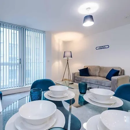 Apartamento Luxury Centre Apt - Balcony - Parking Access