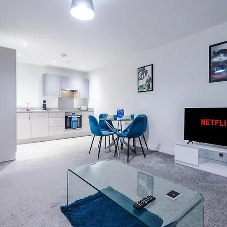 Apartamento Luxury Centre Apt - Balcony - Parking Access *