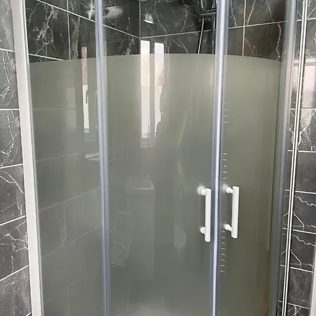 Tatil Evi Entire Captivating 2-bed House In Manchester