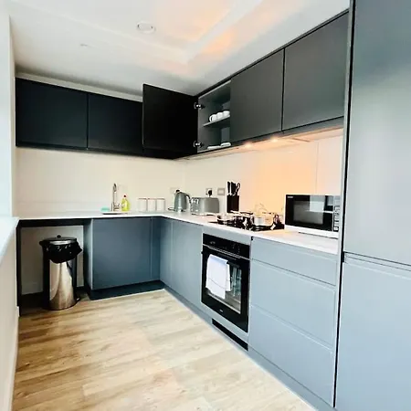Modern One Bedroom Near Old Trafford Stadium * Μάντσεστερ