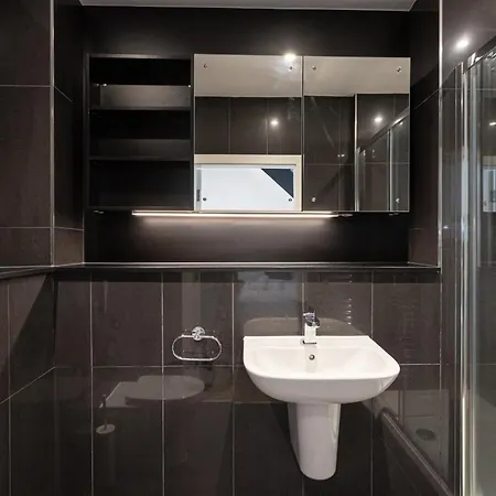 Pillo Serviced - Arena * Manchester